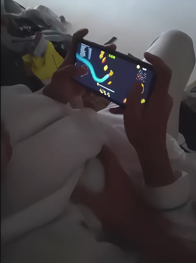 Mahasiswi Main Game Cacing Dapat Hadiah Ular – Bokep Hijab